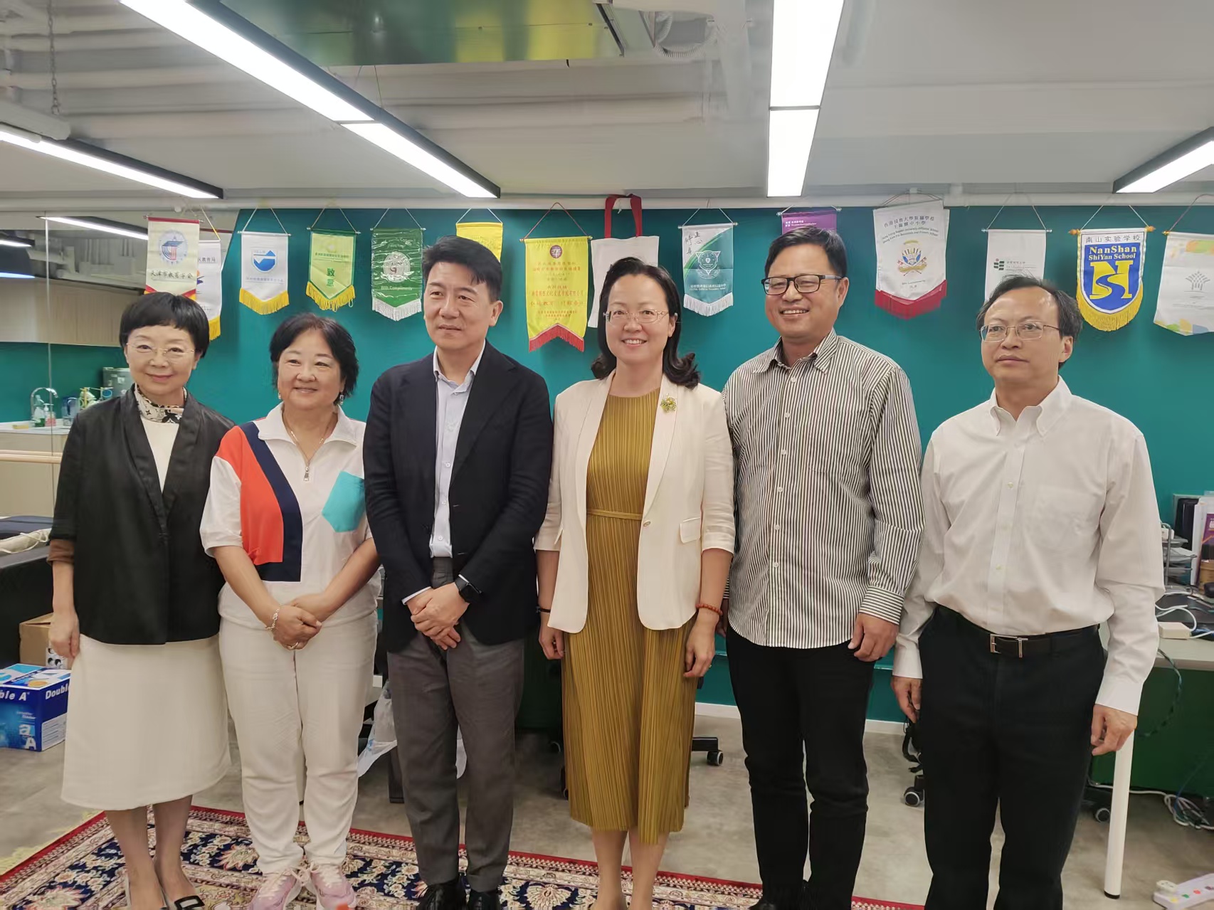深圳市南山區人大常委會代表團蒞臨本會交流